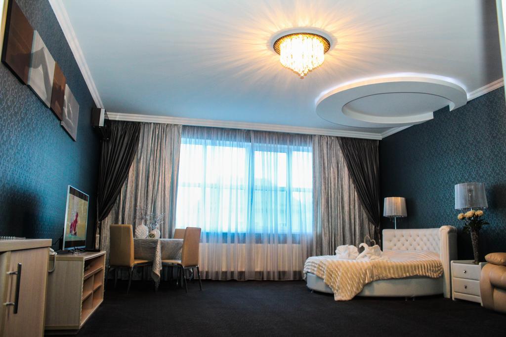 Hotel Oblaka Mineralnie Vody Room photo